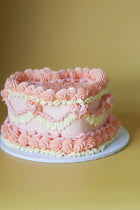 Vintage Lambeth Cake - Maple Bloom