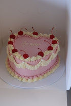 Vintage Lambeth Cake