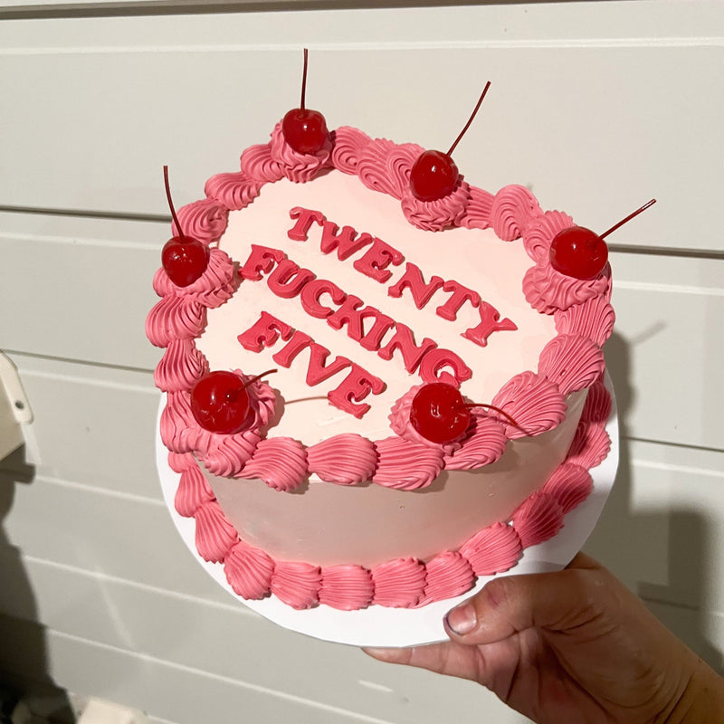Retro Cake - Maple Bloom