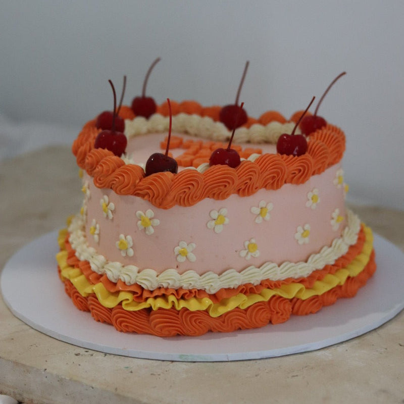Vintage Lambeth Cake - Maple Bloom